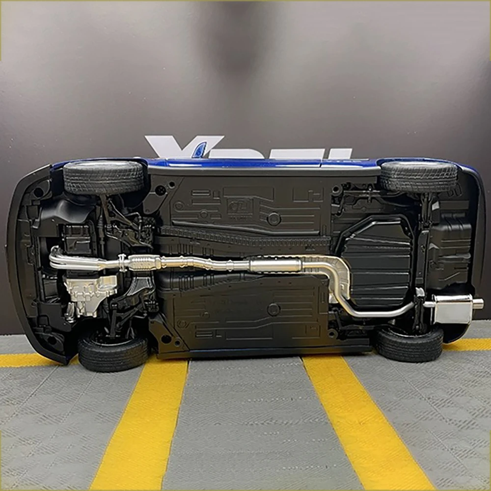 Blue Honda Civic EG6 1:18 Scale Die-Cast Model 6 Blue Honda Civic EG6 1:18 Scale Die-Cast Model - Image 6