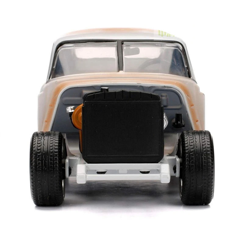 Vintage 1/24 Scale Alloy Sports Car Model 5 Vintage 1/24 Scale Alloy Sports Car Model - Image 5