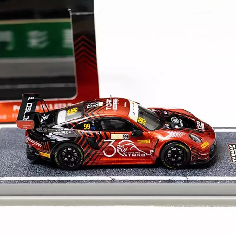 Tarmac Works 1:64 Scale 911 GT3 R Diecast Car 4 Tarmac Works 1:64 Scale 911 GT3 R Diecast Car - Image 4