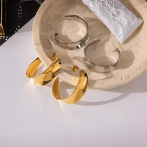 Sae19bf68b3b84ebd8ae5bfb6b1c723218