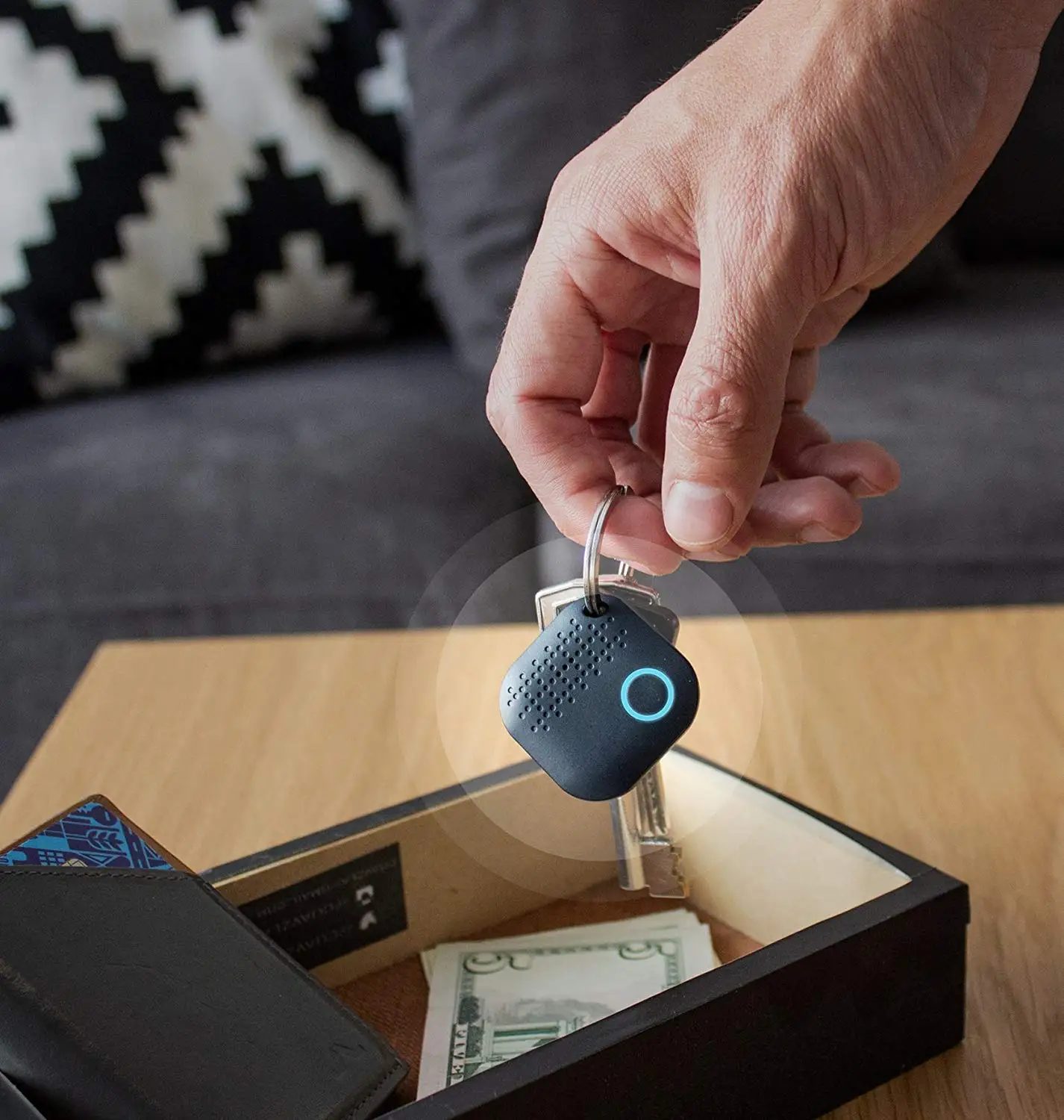 iTrack Motion GPS Key Finder 35mm x 35mm 2 iTrack Motion GPS Key Finder 35mm x 35mm - Image 2