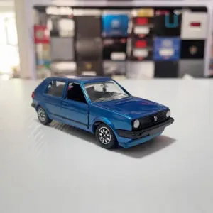 Volkswagen Golf MK2 1:43 Diecast Model Display 12 Sae49f18067764ec3964400d9c2769694P