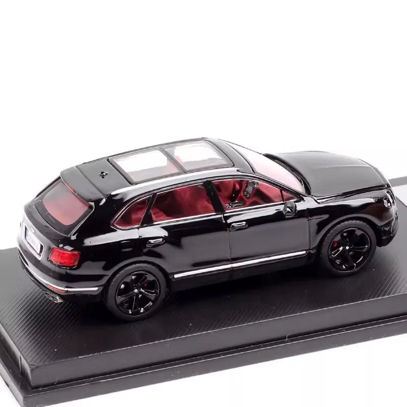 Black Diecast Bentley Bentayga Model 1:64 Scale 4 Black Diecast Bentley Bentayga Model 1:64 Scale - Image 4