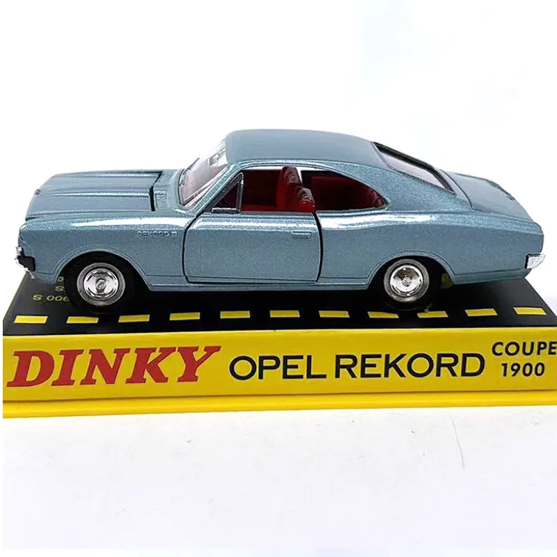 WELLY Opel Rekord Coupe 1900 Diecast Model 3 WELLY Opel Rekord Coupe 1900 Diecast Model - Image 3