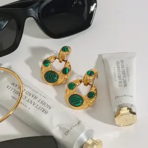 Saeddc688fc1b41bc919e2fcb1840a7e4v