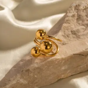 Modern Gold-Plated Stainless Steel Women's Ring 11 Saf153f61bbea4c63bf4aba79da8ef29bO