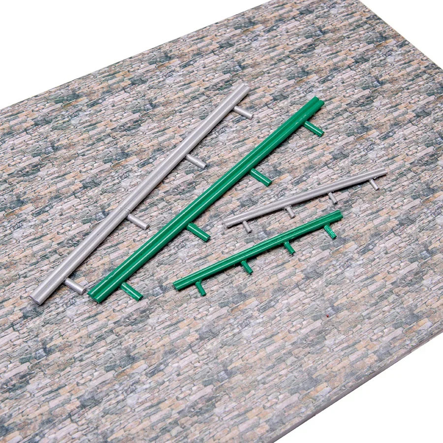 Miniature Highway Guardrail Set in Green or Silver 5 Miniature Highway Guardrail Set in Green or Silver - Image 5
