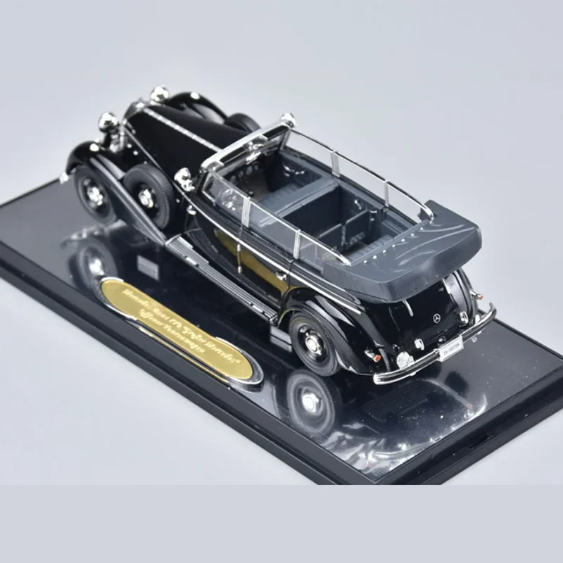 1/43 Scale Black Diecast Classic Car Model 2 1/43 Scale Black Diecast Classic Car Model - Image 2