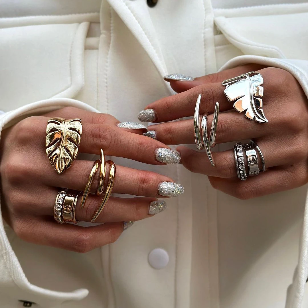 Elegant Gold Stainless Steel Leaf Ring 4 Elegant Gold Stainless Steel Leaf Ring - Image 4