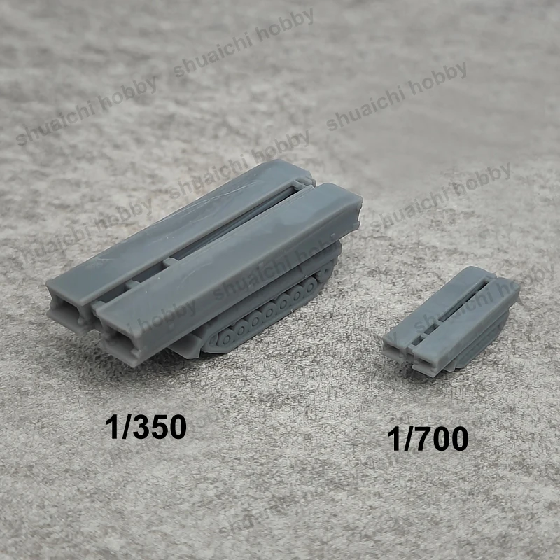 Resin Leopard Bridge Construction Vehicles Set 4 Resin Leopard Bridge Construction Vehicles Set - Image 4