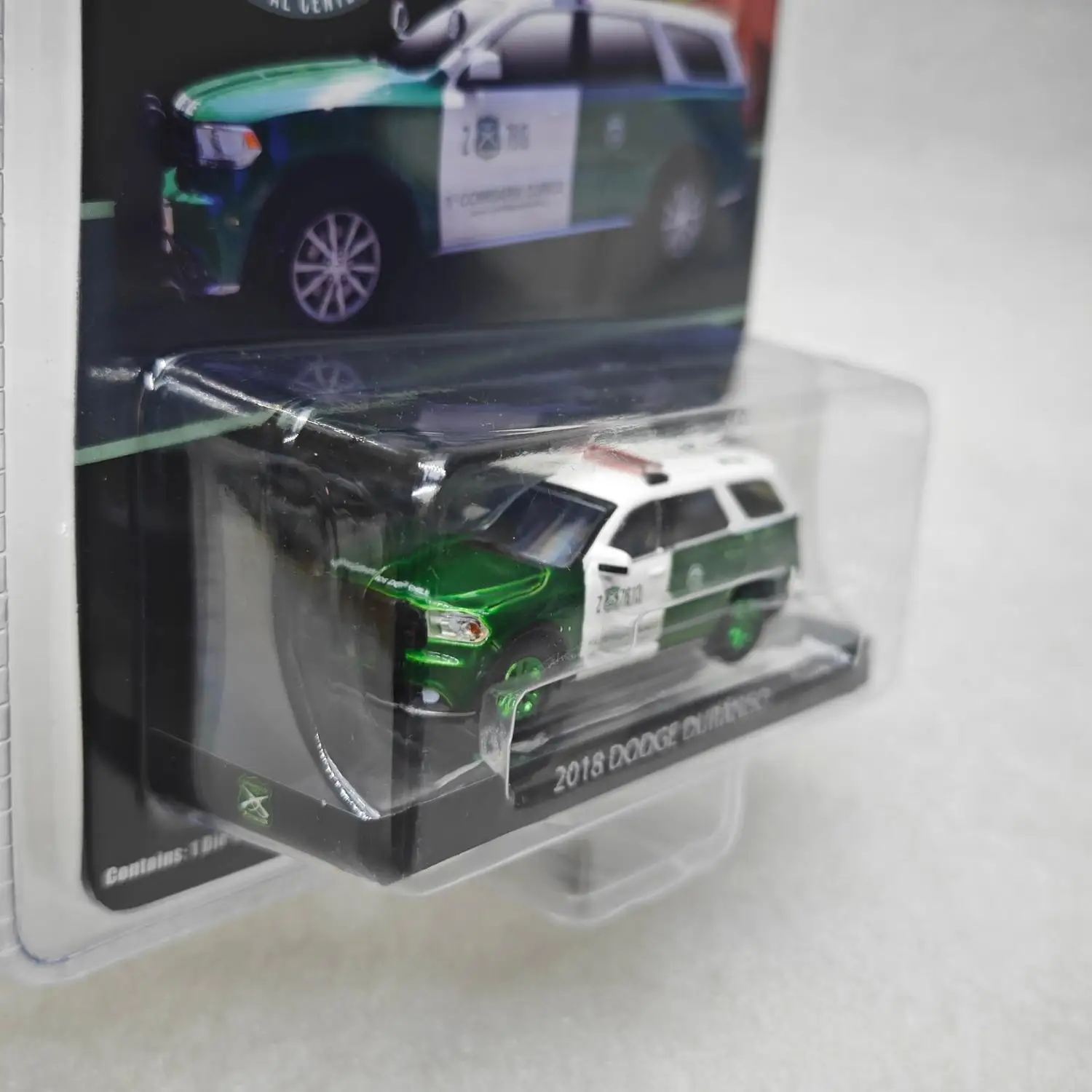 2018 Dodge Durango 1:64 Diecast Model Car 3 2018 Dodge Durango 1:64 Diecast Model Car - Image 3