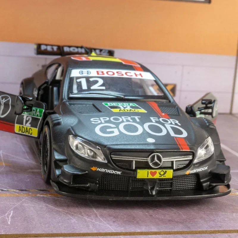 Maisto 1:32 Mercedes-Benz AMG Diecast Model 3 Maisto 1:32 Mercedes-Benz AMG Diecast Model - Image 3