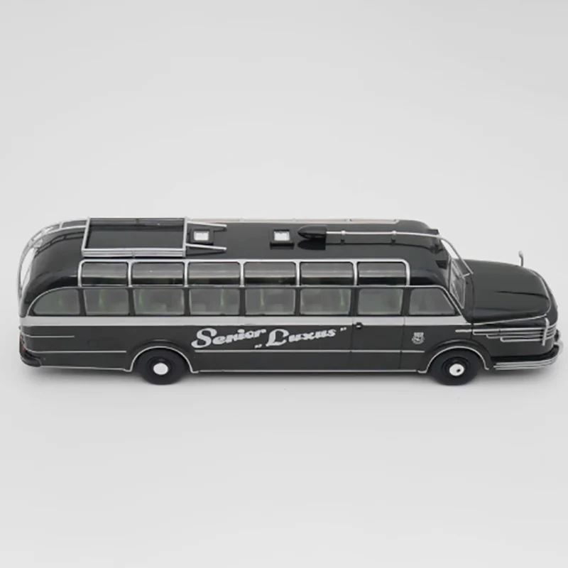 1951 Krupp Titan O80 Vintage Bus Model 1:43 Scale 5 1951 Krupp Titan O80 Vintage Bus Model 1:43 Scale - Image 5