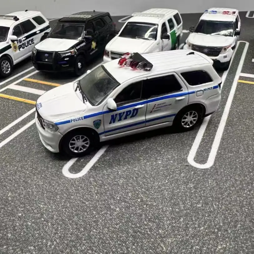NYPD Police SUV Miniature Model 1:64 Scale 6 NYPD Police SUV Miniature Model 1:64 Scale - Image 6
