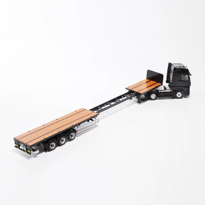 Diecast 1:64 Actros 3 Trailer Truck Model 6 Diecast 1:64 Actros 3 Trailer Truck Model - Image 6
