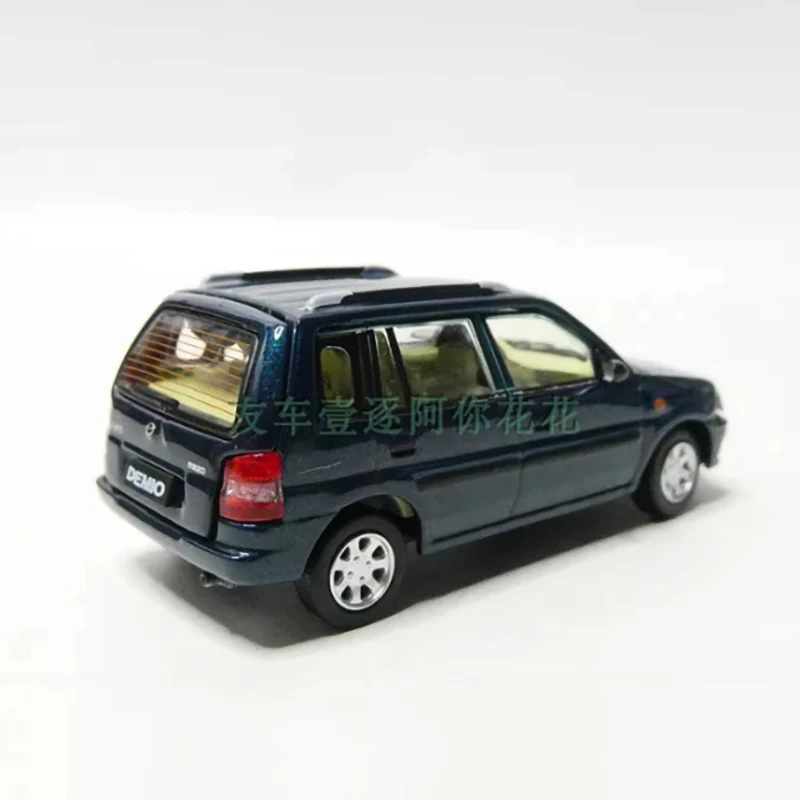 1994 Mazda Demio Miniature Model Car 3 1994 Mazda Demio Miniature Model Car - Image 3