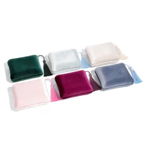 Velvet Jewelry Box in Six Colors 11 Sb15a7e01a8324d0e96c626132adc974du