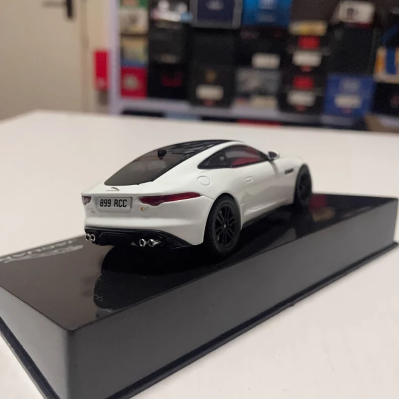 Jaguar F-TYPE Coupe R 1:43 Diecast Model 3 Jaguar F-TYPE Coupe R 1:43 Diecast Model - Image 3