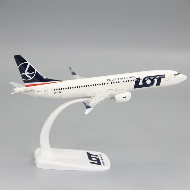 1:200 Scale LOT Polish Airlines Boeing 737 MAX 8 Model 6 1:200 Scale LOT Polish Airlines Boeing 737 MAX 8 Model - Image 6