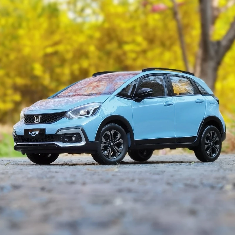 Hyundai Life 1:18 Scale Diecast Model Car 9 Hyundai Life 1:18 Scale Diecast Model Car - Image 9