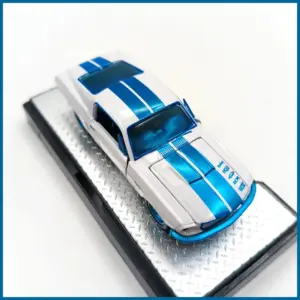 1968 Ford Mustang 1:64 Scale Diecast Model 8 Sb19e88d3a7334225a396925462e0087dr