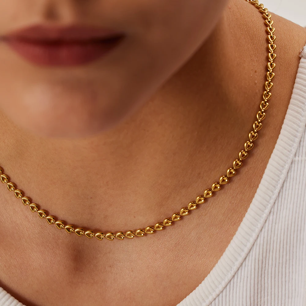 Golden Stainless Steel Heart Jewelry Set 3 Golden Stainless Steel Heart Jewelry Set - Image 3