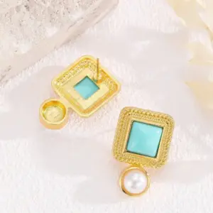 Vintage Square Drop Earrings with Green Stones 5 Sb1cd7f39f5e24563abef188a55a9bb8f0