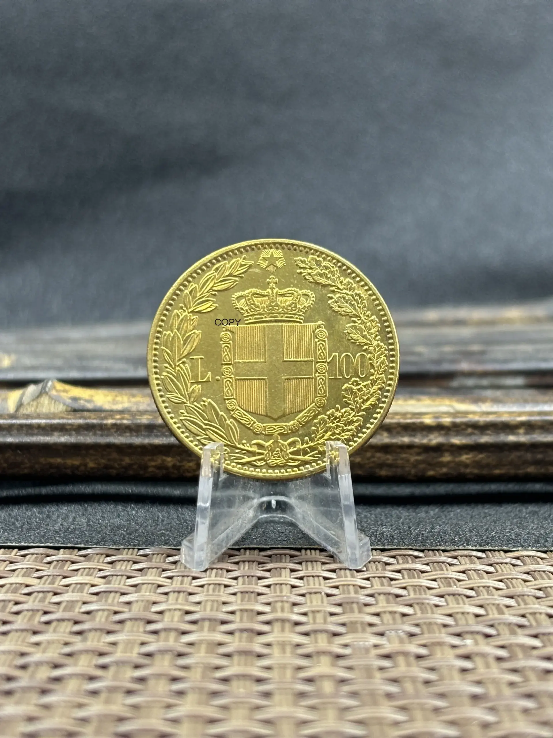 Italy 1888 100 Lire Antique Replica Coin 4 Italy 1888 100 Lire Antique Replica Coin - Image 4