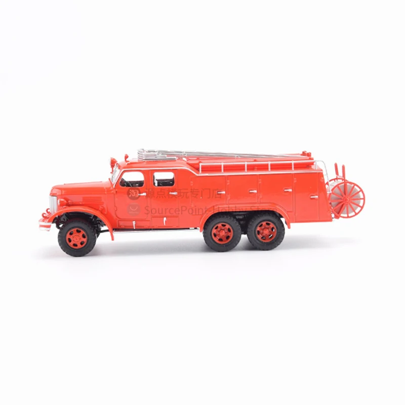 Vintage Rescue Vehicle Model by WELLY 3 Vintage Rescue Vehicle Model by WELLY - Image 3