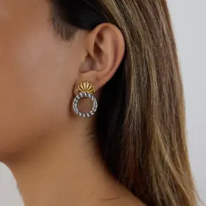 Sb28ed684ed8b4db9a3e64afd522689c3f