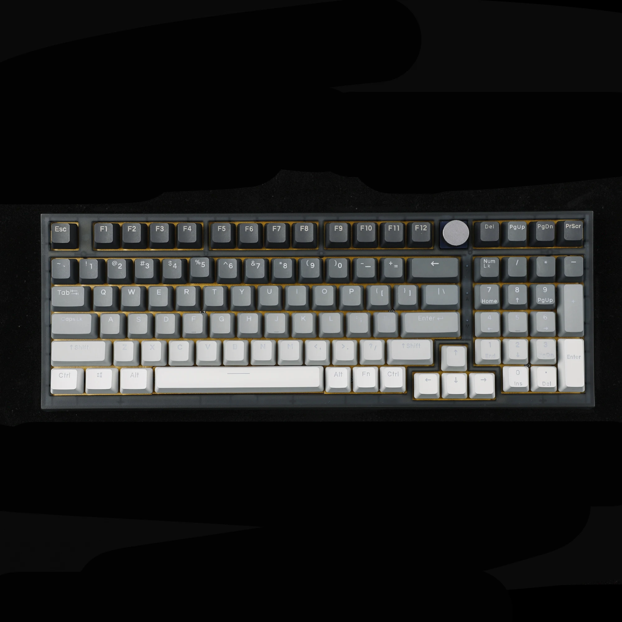 Vibrant Custom Wired Mechanical Keyboard 3 Vibrant Custom Wired Mechanical Keyboard - Image 3