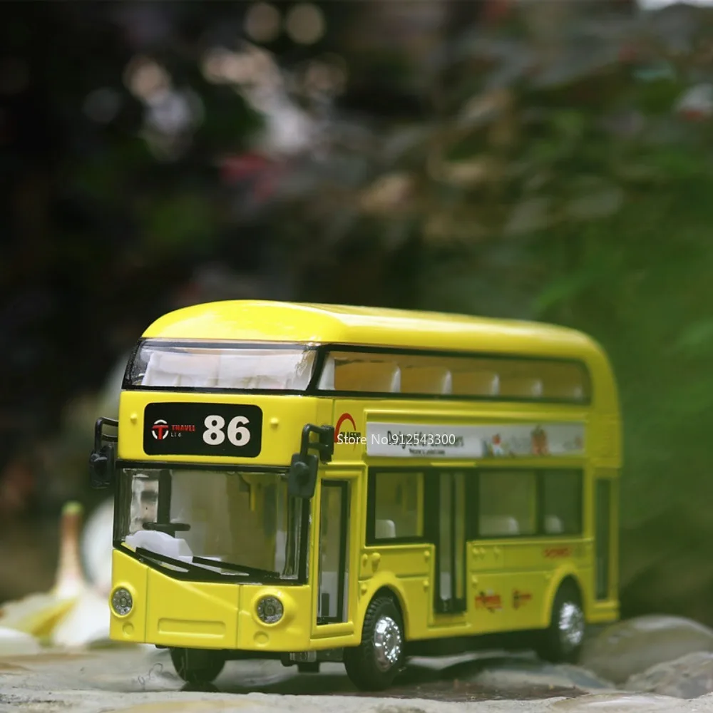 Vintage London Double-Decker Bus Model 1/36 Scale 6 Vintage London Double-Decker Bus Model 1/36 Scale - Image 6