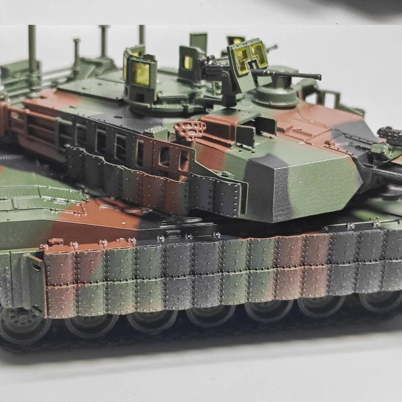 U.S. M1A2 Tank Model 1:72 Scale by PANZERKAMPF 4 U.S. M1A2 Tank Model 1:72 Scale by PANZERKAMPF - Image 4