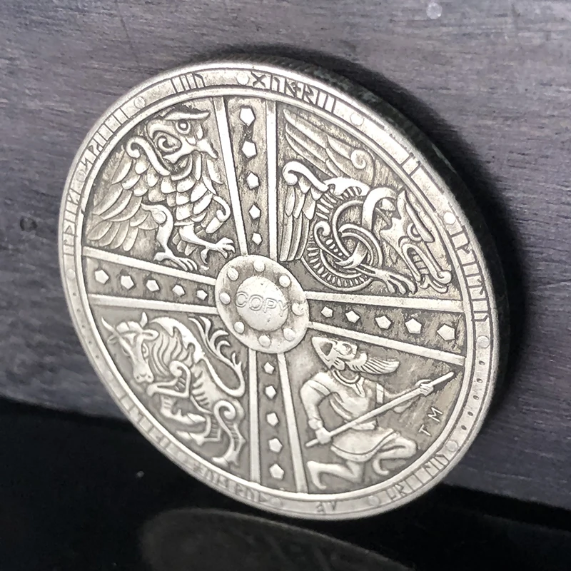 Vintage Copper Mythic Symbol Ornament 38mm 4 Vintage Copper Mythic Symbol Ornament 38mm - Image 4