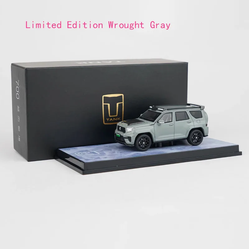 Black Diecast SUV Model by WELLY 1:64 Scale 2 Black Diecast SUV Model by WELLY 1:64 Scale - Image 2