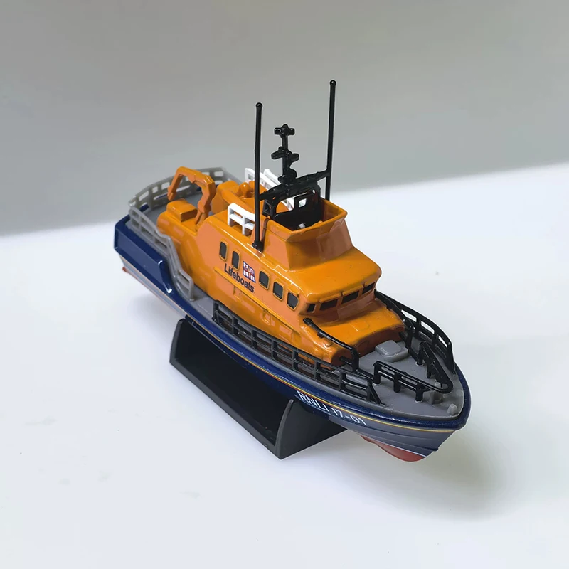 RNLI Severn Class Lifeboat Model 1:173 Scale 4 RNLI Severn Class Lifeboat Model 1:173 Scale - Image 4