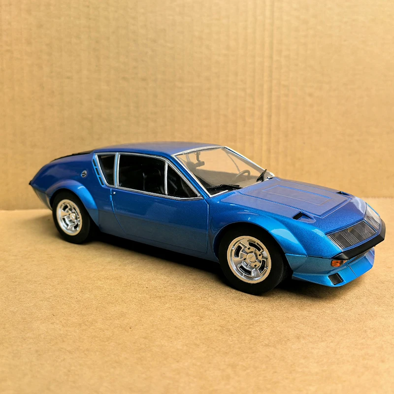 1:18 Scale Alpine A310 Diecast Model 3 1:18 Scale Alpine A310 Diecast Model - Image 3
