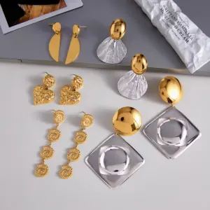 Sb40b18b5bf464c71a376ec2c6aabf865N