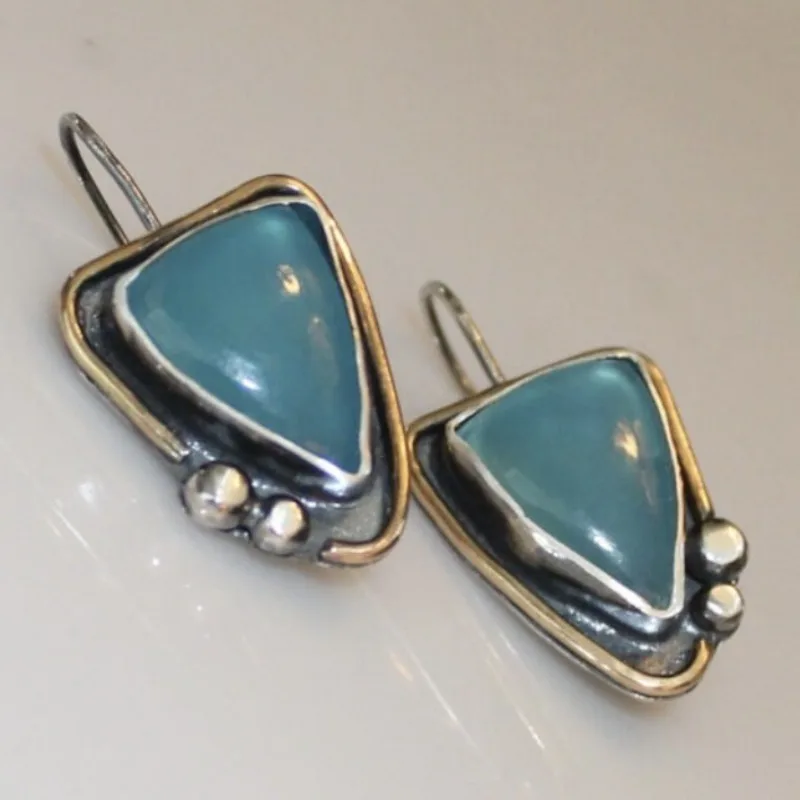 Vintage Green Triangle Earrings for Women 2 Vintage Green Triangle Earrings for Women - Image 2