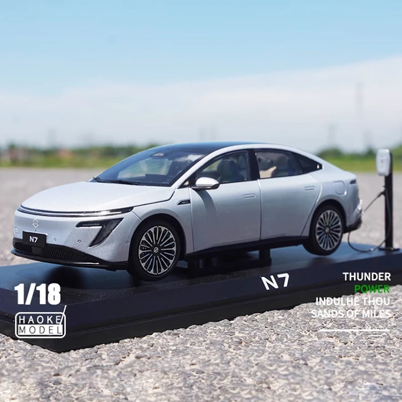 Futuristic N7 2025 Alloy Car Model 1:18 Scale 2 Futuristic N7 2025 Alloy Car Model 1:18 Scale - Image 2