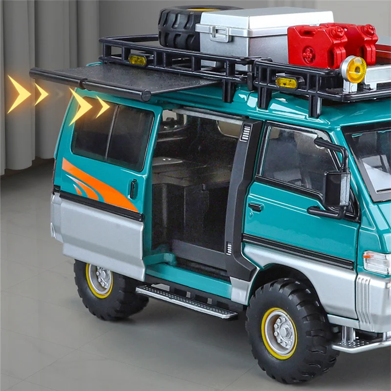 1:24 Mitsubishi Delica MPV Diecast Model 5 1:24 Mitsubishi Delica MPV Diecast Model - Image 5