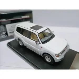 1/43 Scale Off-road SUV Model in White 7 Sb4a7c07ca89742d18ba061bb10900c85J