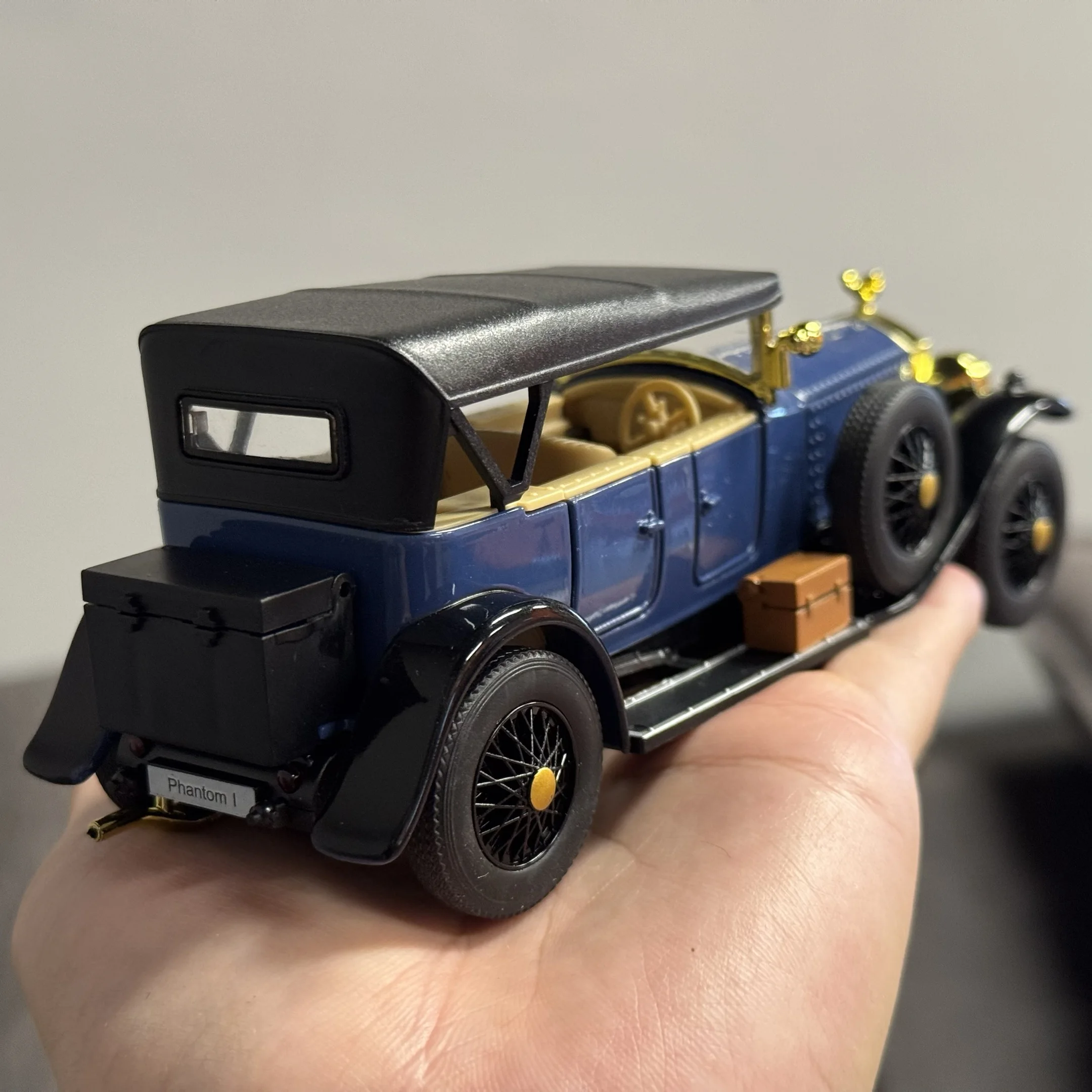 1:32 Scale Rolls Royce Phantom I Diecast Model 6 1:32 Scale Rolls Royce Phantom I Diecast Model - Image 6