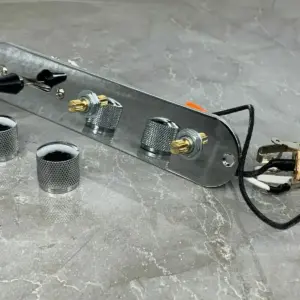 Sb588f19ce1de494fbd97d20f2c6370fdf