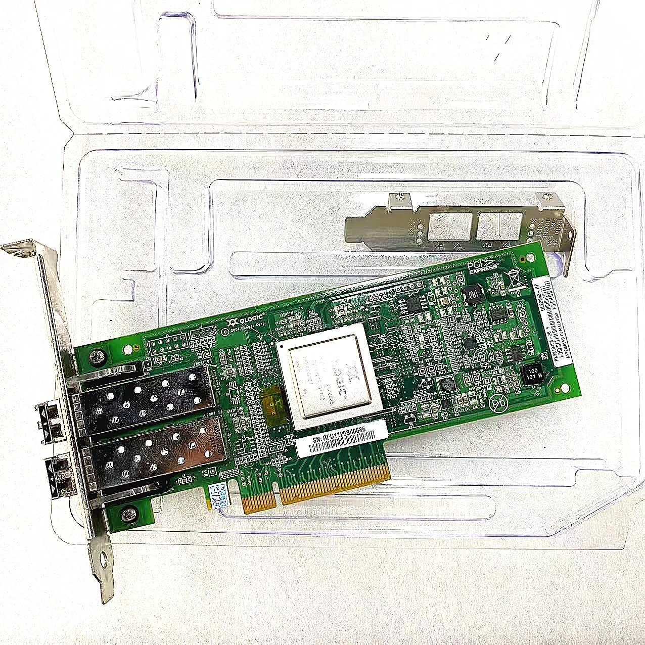 QLogic QLE2562-HP Fibre Channel Adapter PCIe 8GB 2 QLogic QLE2562-HP Fibre Channel Adapter PCIe 8GB - Image 2
