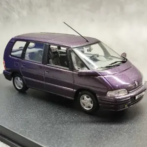 1:43 Renault Space Van Die-Cast Model