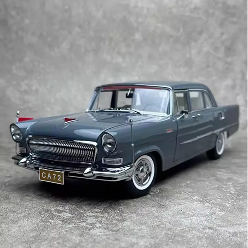Hongqi CA72 1:18 Scale Diecast Model 6 Hongqi CA72 1:18 Scale Diecast Model - Image 6
