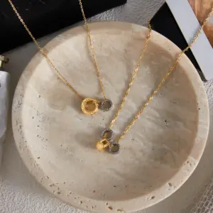 Stainless Steel Layered Pendant Necklace for Women 13 Sb6829b1e207b45548b189275aff9fd3f0