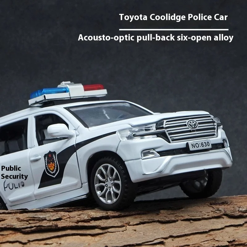 1:32 Toyota Cruiser Police SUV Diecast Model 3 1:32 Toyota Cruiser Police SUV Diecast Model - Image 3