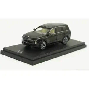 1:64 Scale Diecast SUV Model with Realistic Details 13 Sb697e54b251b407f81a55a68957bea00Y